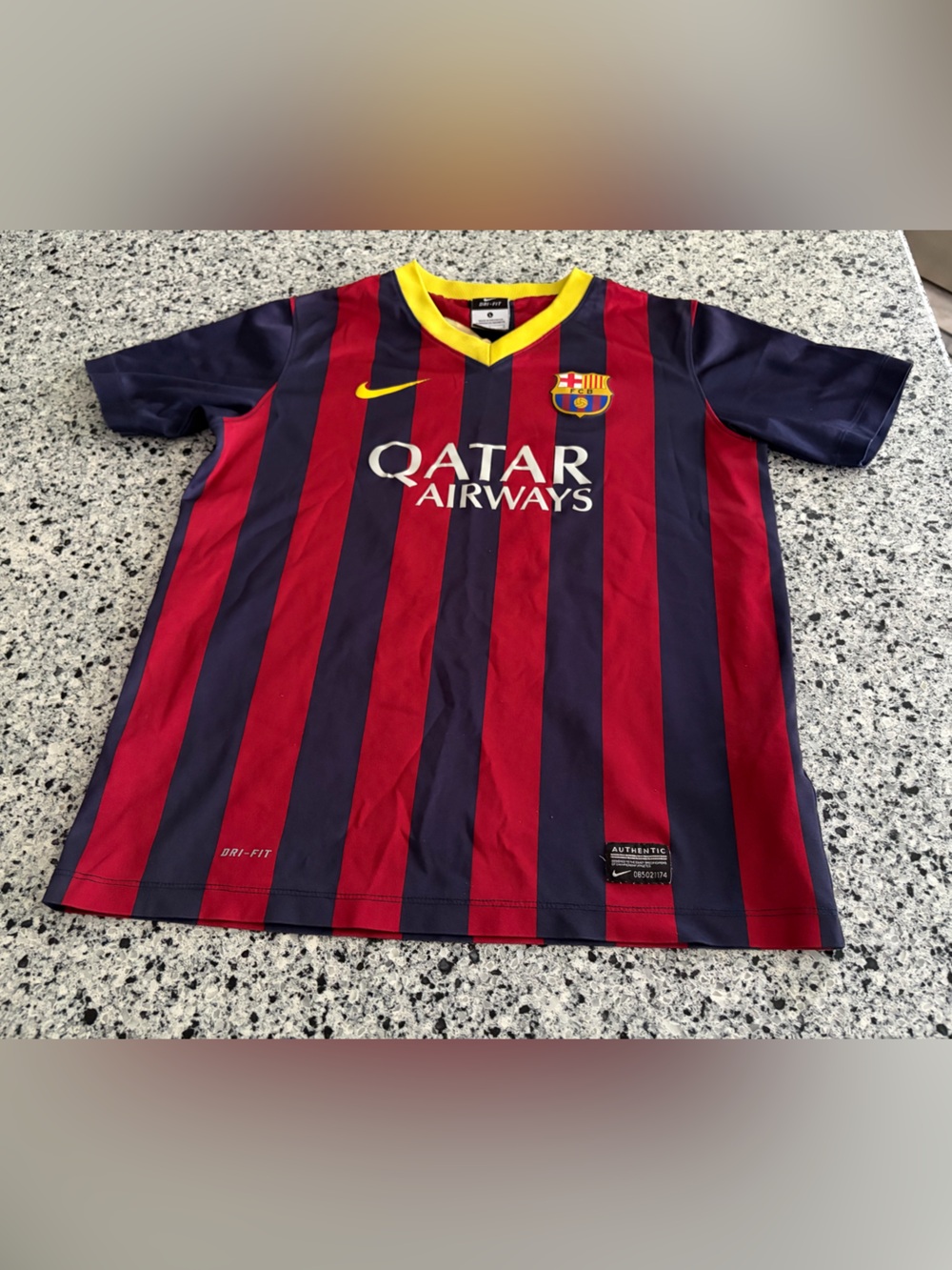 FC Barcelona 2013 - 2014 Home football shirt jersey Nike Youth Boys L
